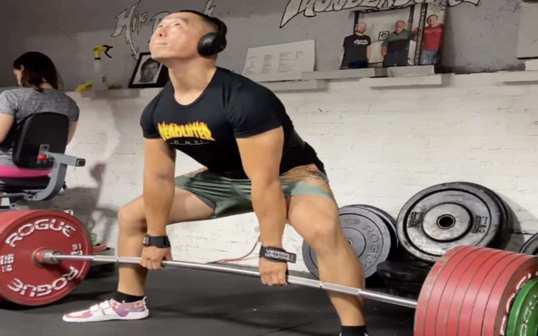 Powerlifter Yangsu Ren (83KG) Deadlifts 60 Pounds Over IPF World Record