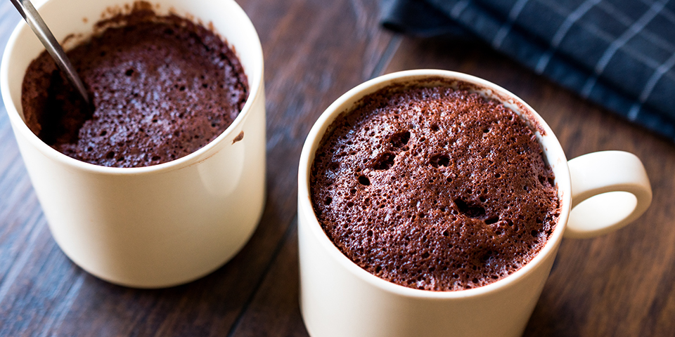 Chocolate Peanut Butter Cup Recover Mug Cake 