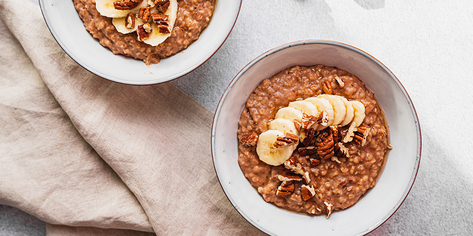 chocolate-pecan-cookie-overnight-oats