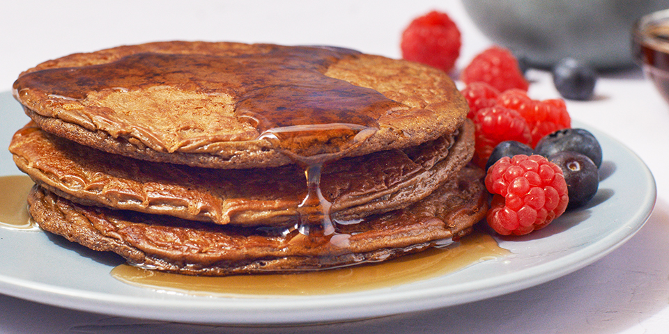 cookies-&-creamy-shakeology-pancakes