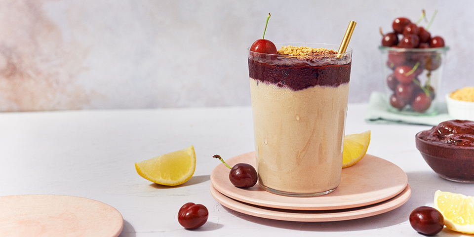 Cookies & Creamy Cherry Cheesecake Shake